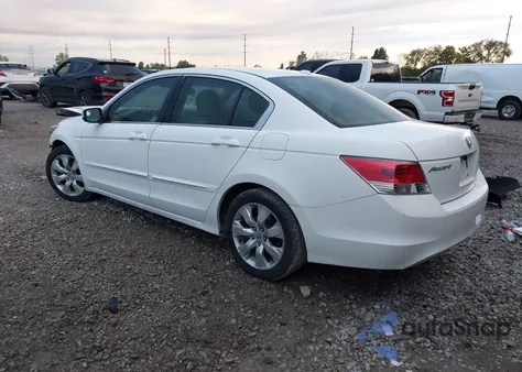 2010 Honda Accord 2.4 Ex-L из США, поврежденный, VIN 1HGCP2F83AA162994